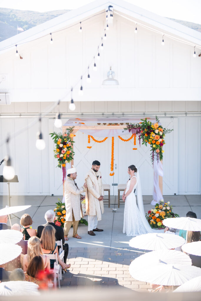 Octagon Barn Wedding ceremony